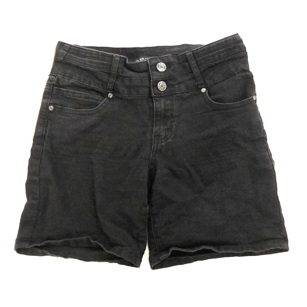High waisted  lack denim shorts